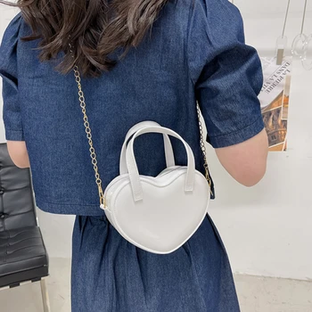 Дамски чанти през рамо със сладки Сърце, Модни Однотонная чанта-месинджър от PVC с веригата на мълния, и Женски Малките обикновено чанта през рамо